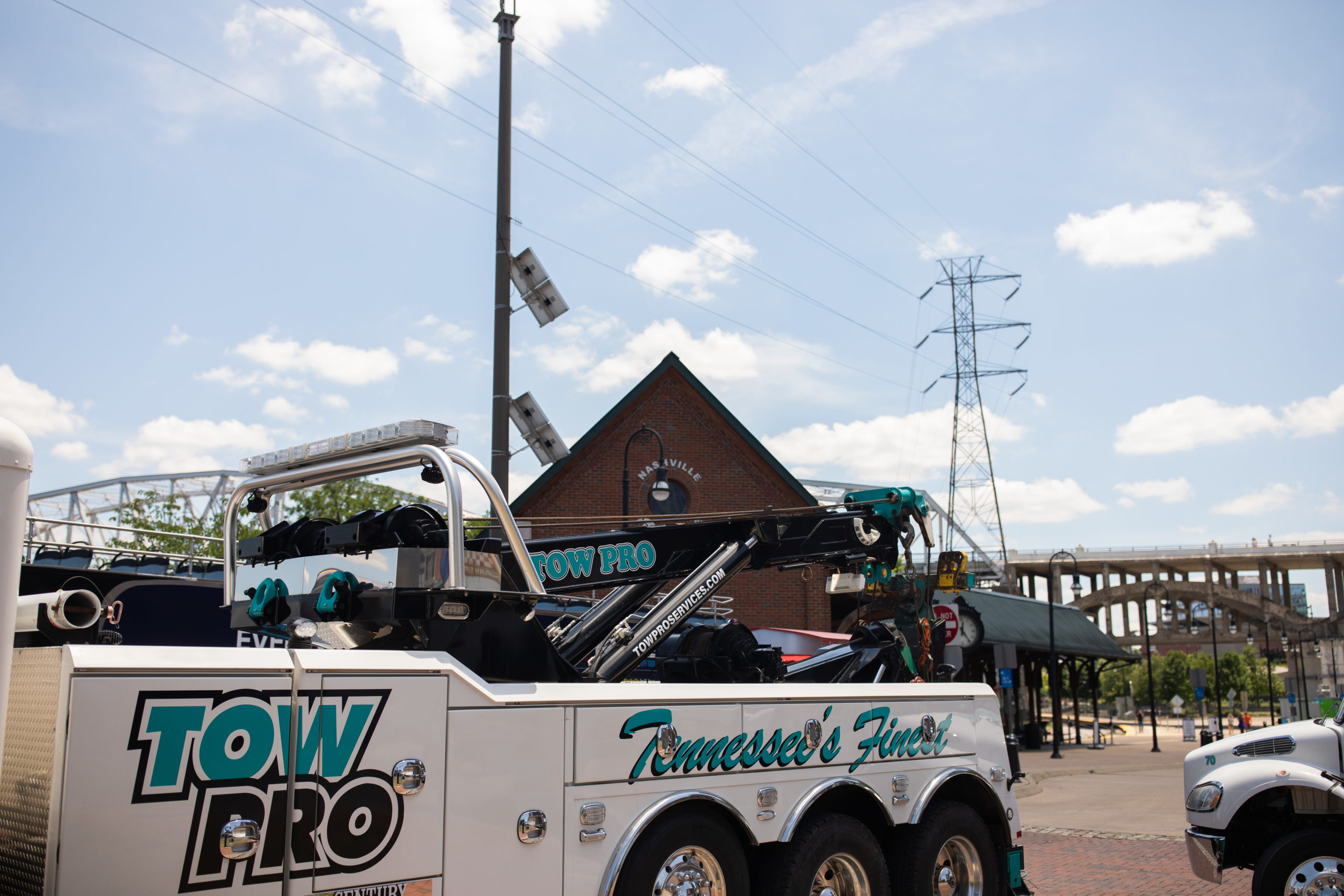 nashville-tow-pro-towing-truck