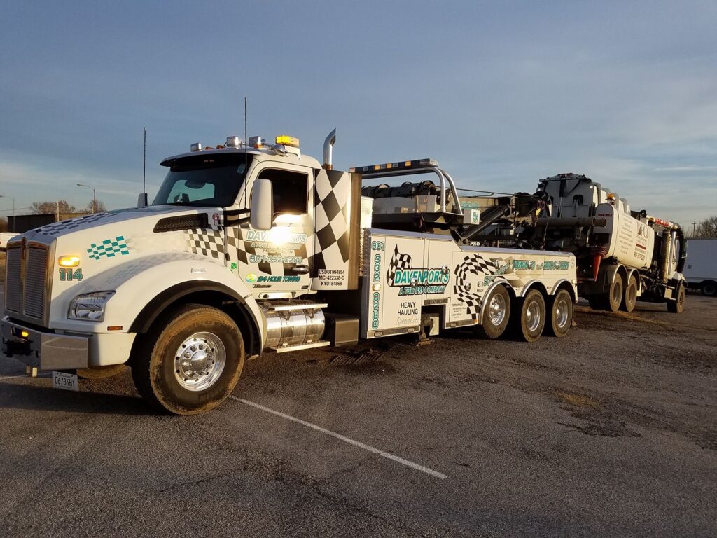 Davenport's Towing & Recovery tow truck